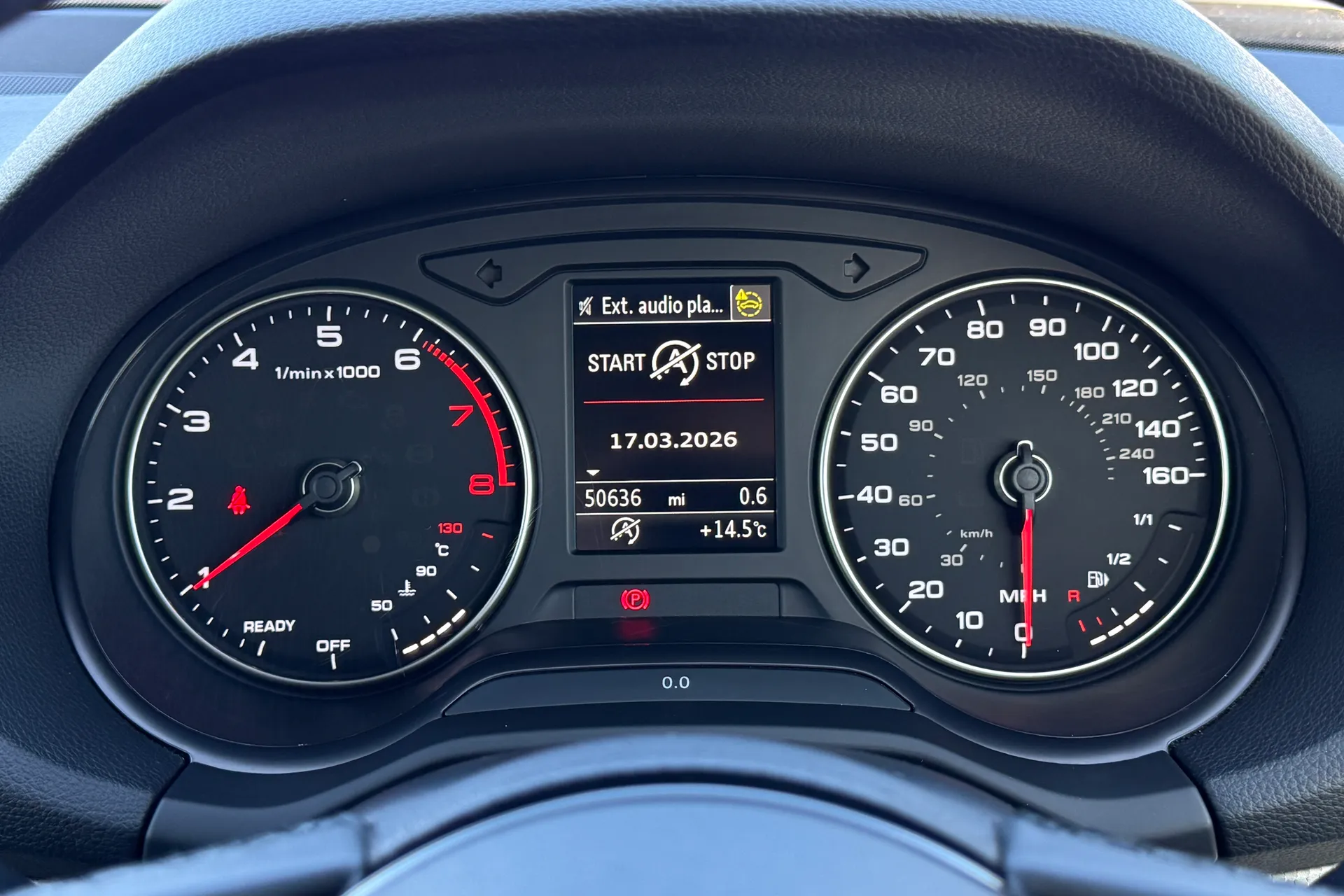 Audi Q2 thumbnail image number 10