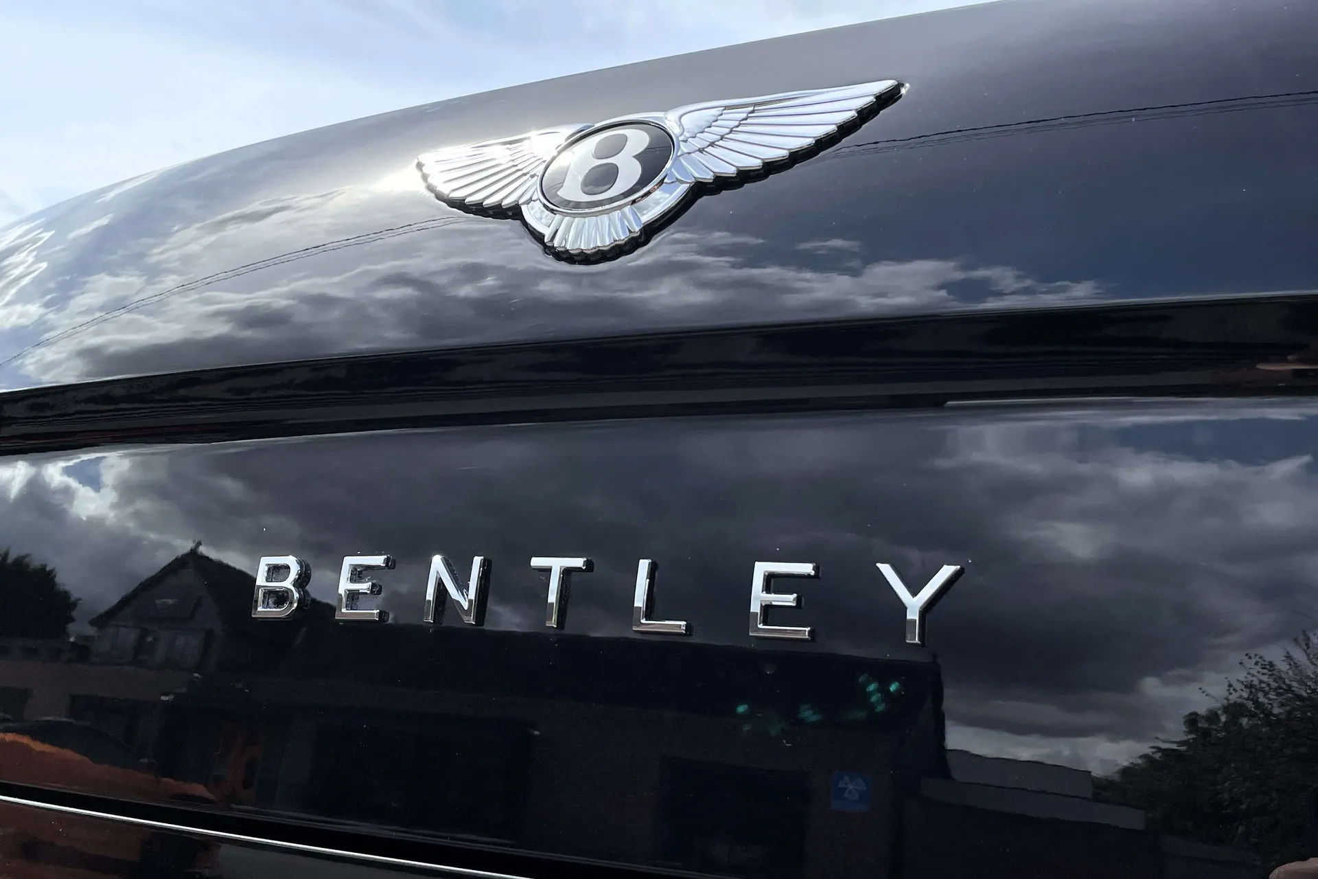 Bentley FLYING SPUR thumbnail image number 77