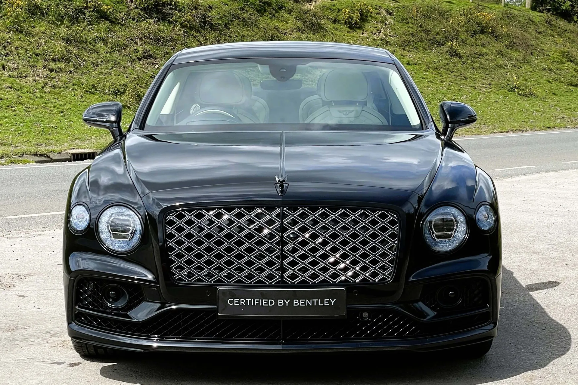 Bentley FLYING SPUR thumbnail image number 74