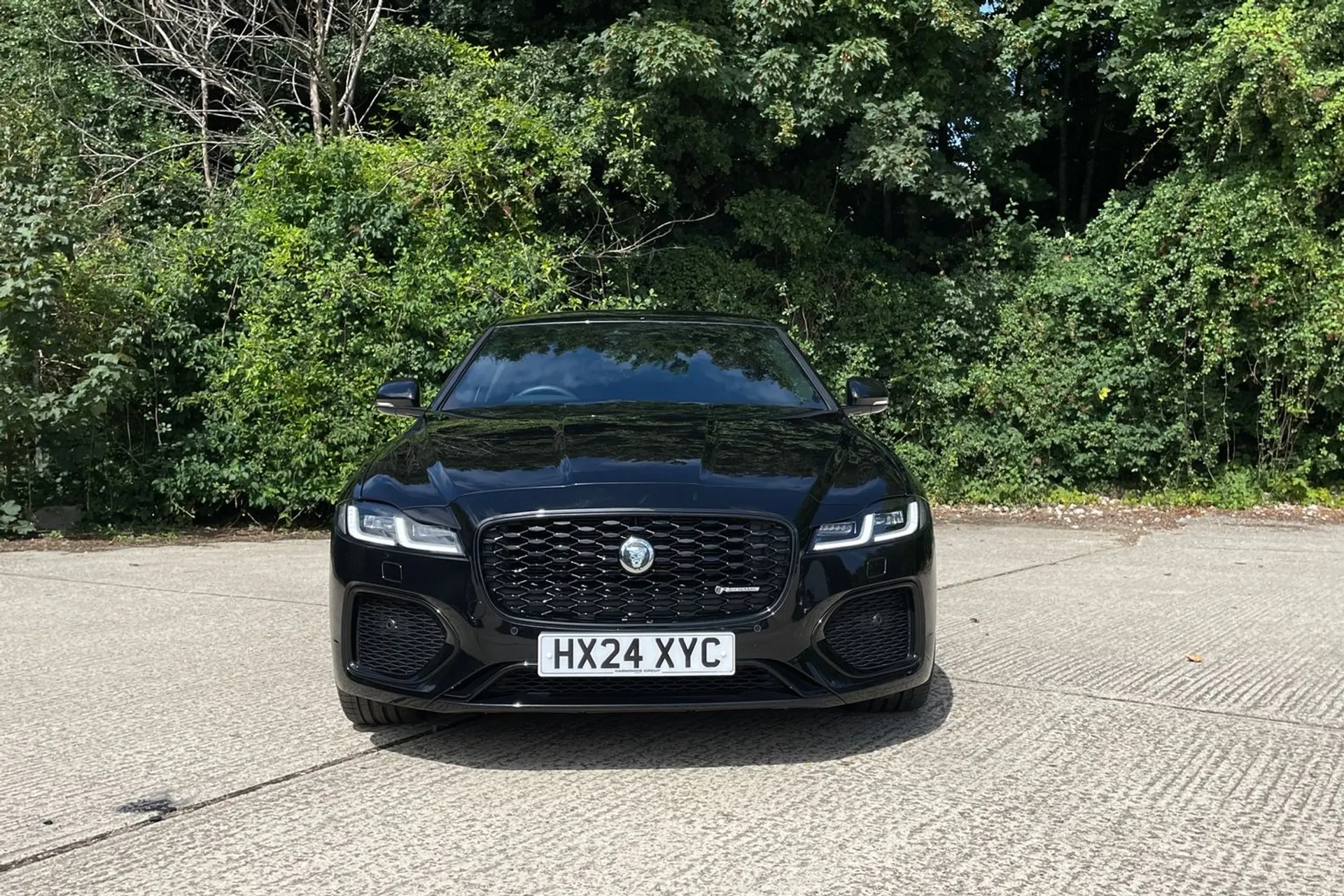 Jaguar XF thumbnail image number 11