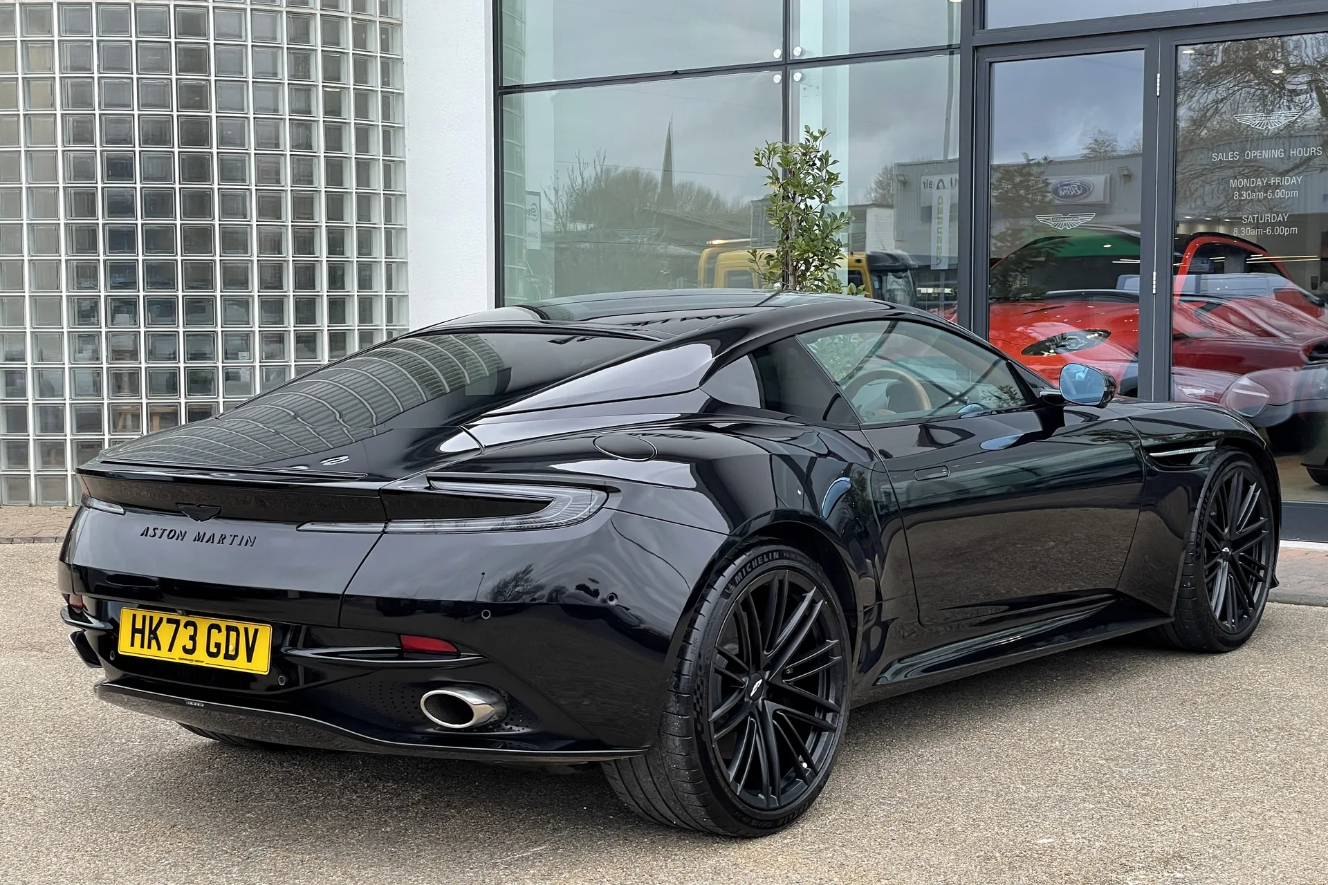 Aston Martin DB12 thumbnail image number 49