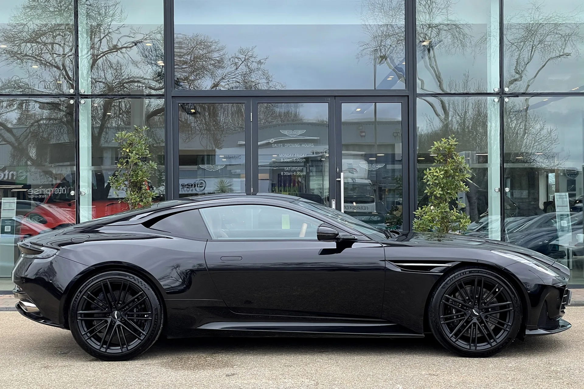 Aston Martin DB12 thumbnail image number 2