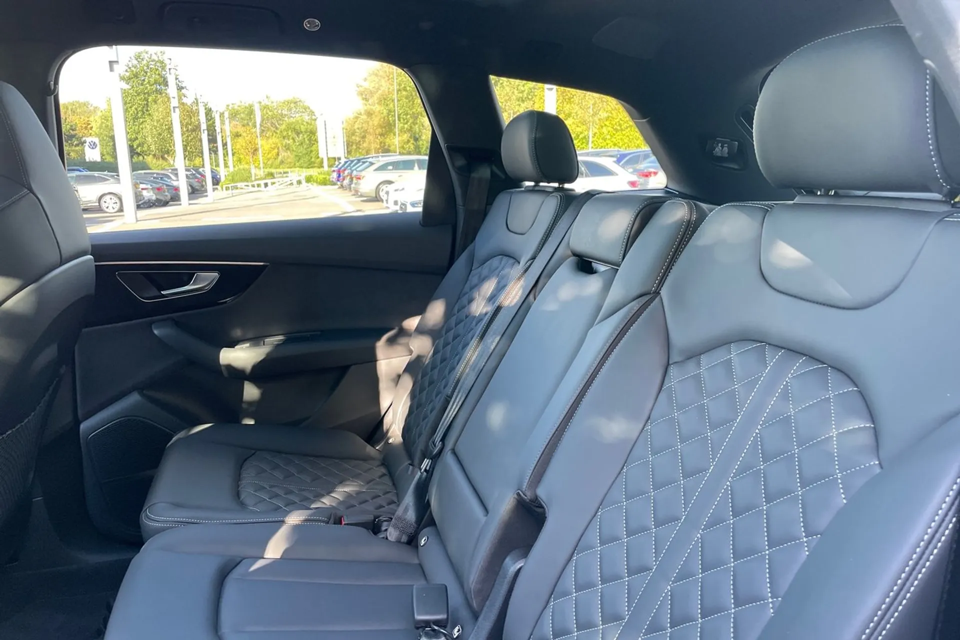 Audi SQ7 BLACK EDITION TFSI QU thumbnail image number 28
