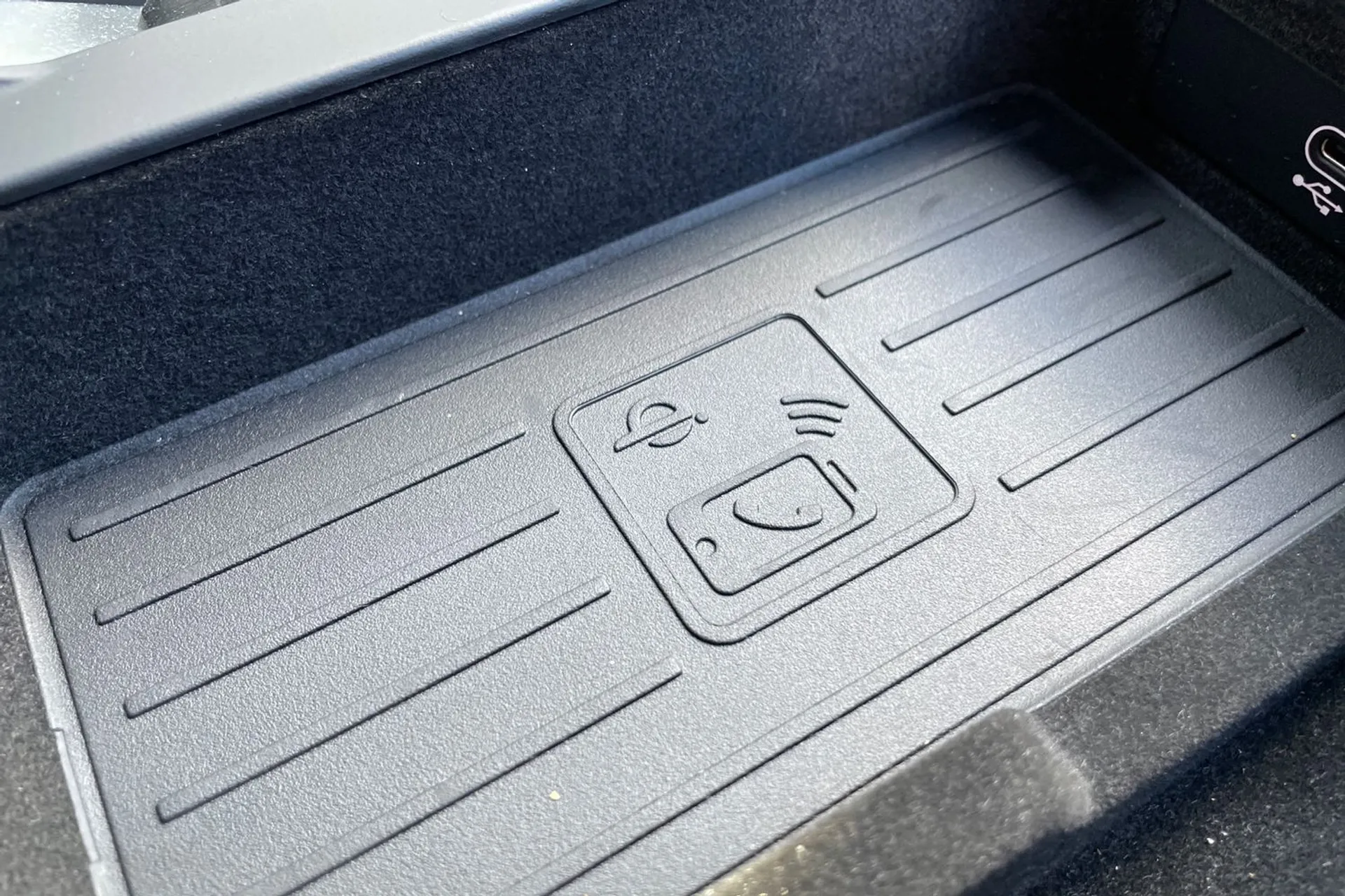 Audi SQ7 BLACK EDITION TFSI QU thumbnail image number 36