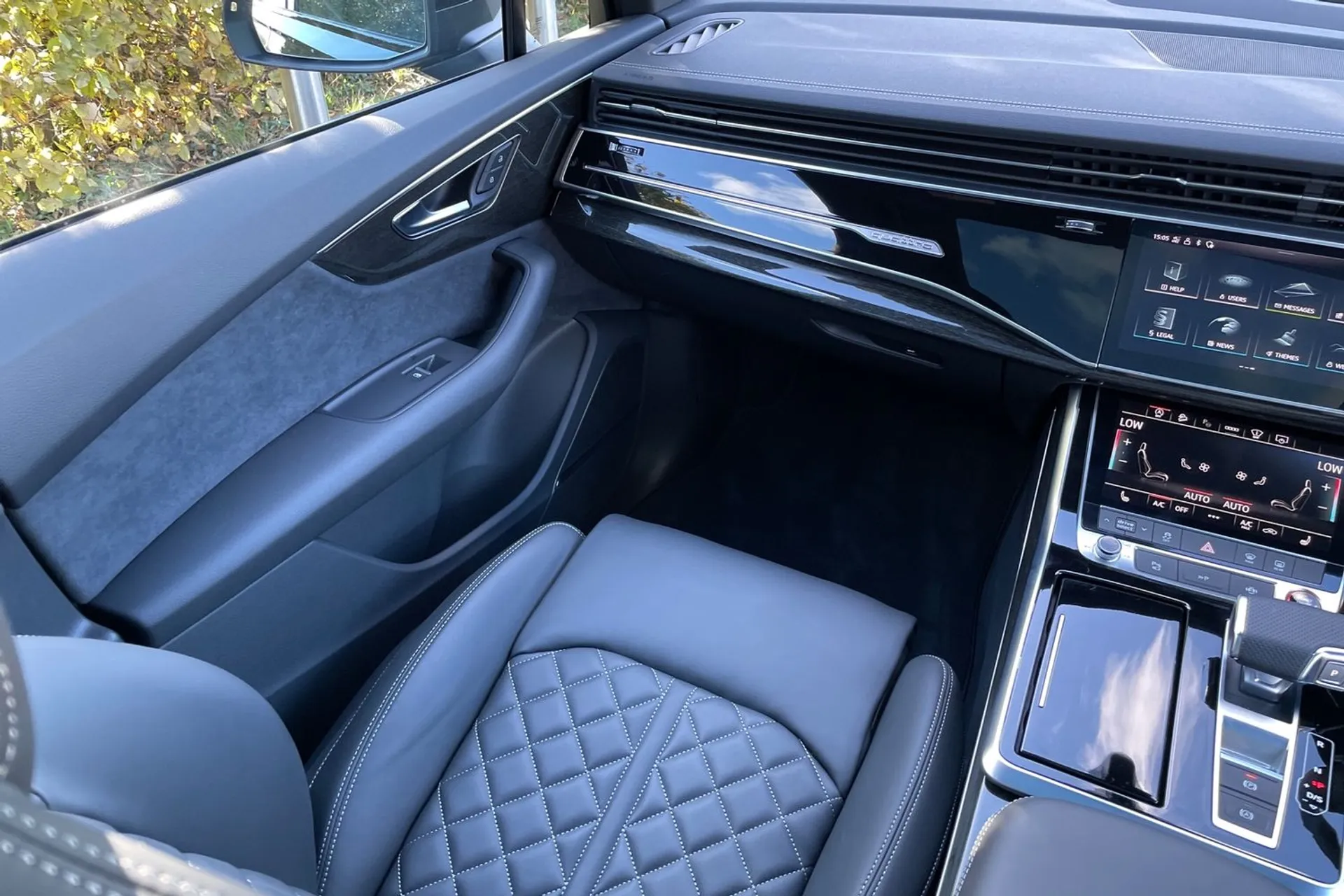 Audi SQ7 BLACK EDITION TFSI QU thumbnail image number 30