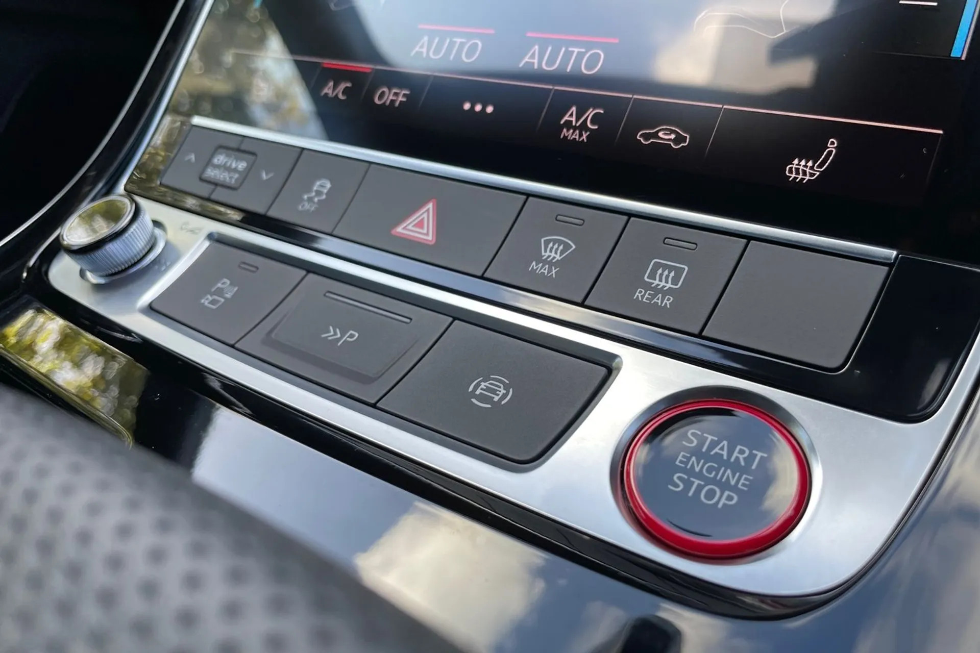 Audi SQ7 BLACK EDITION TFSI QU thumbnail image number 15