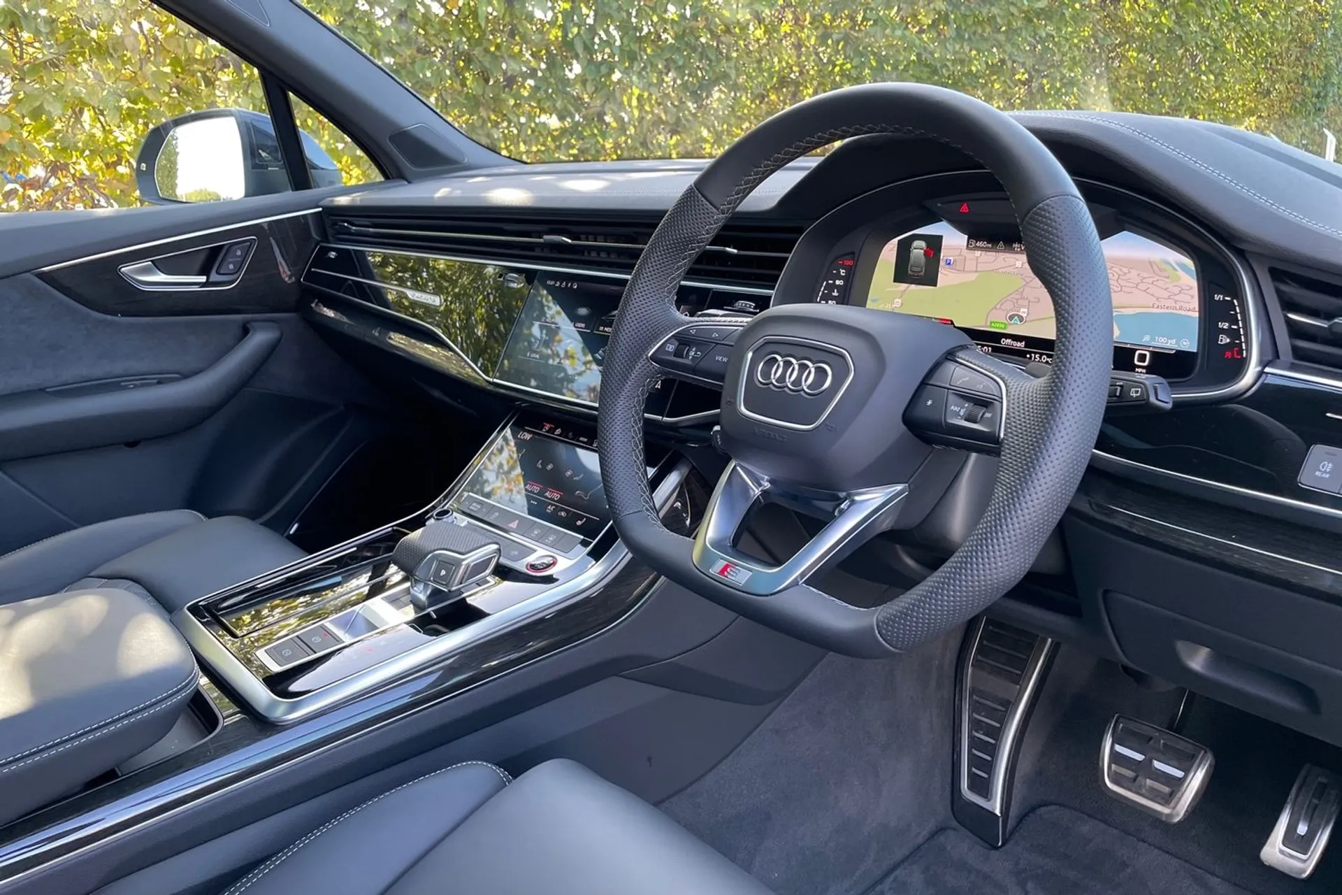 Audi SQ7 BLACK EDITION TFSI QU thumbnail image number 24