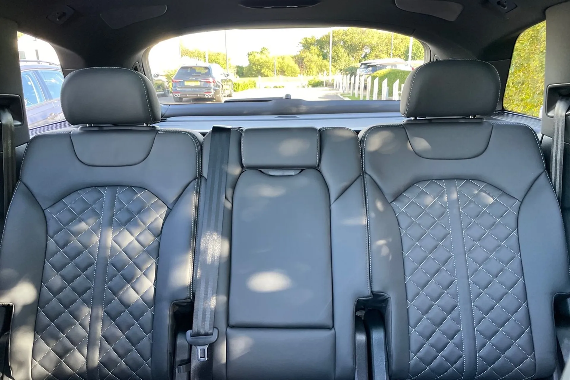 Audi SQ7 BLACK EDITION TFSI QU thumbnail image number 29