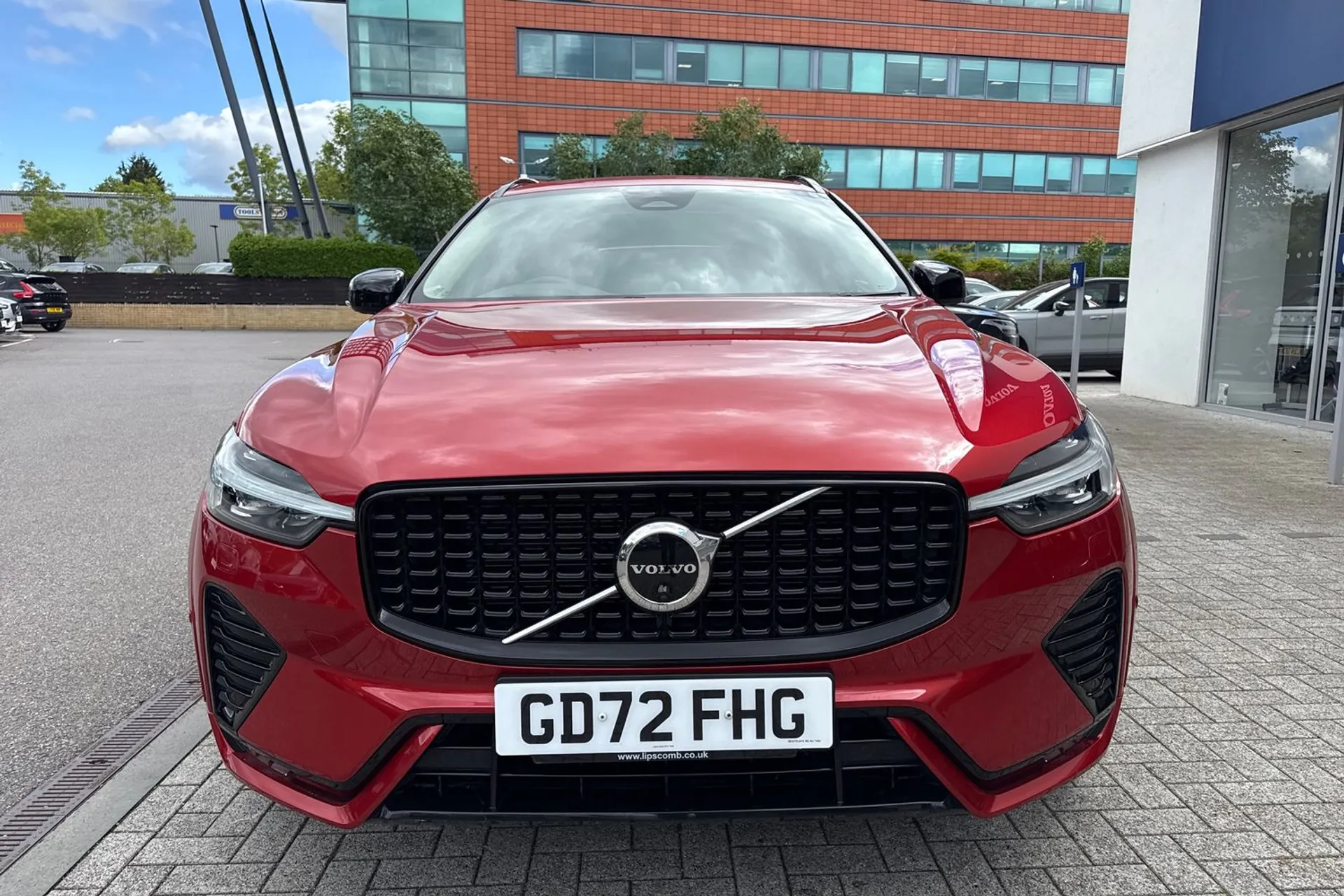 Volvo XC60 thumbnail image number 14