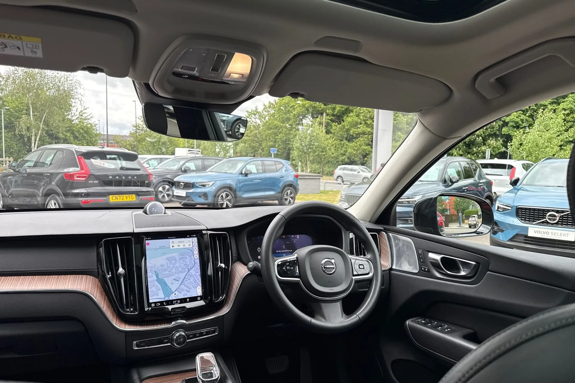 Volvo XC60 thumbnail image number 34