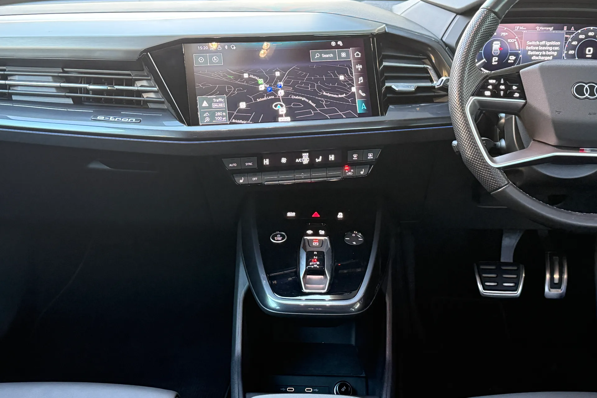 Audi Q4 thumbnail image number 38