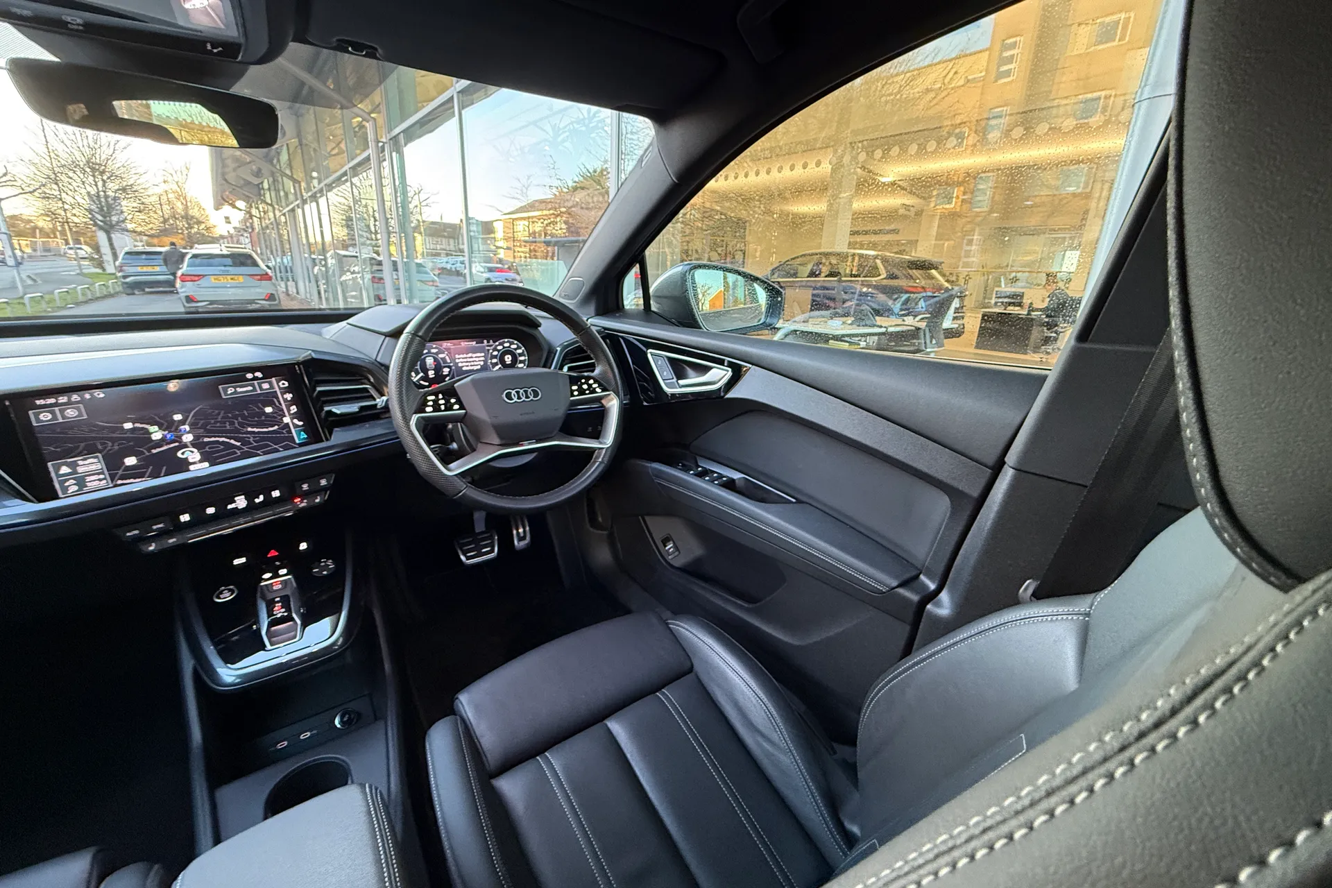 Audi Q4 thumbnail image number 40