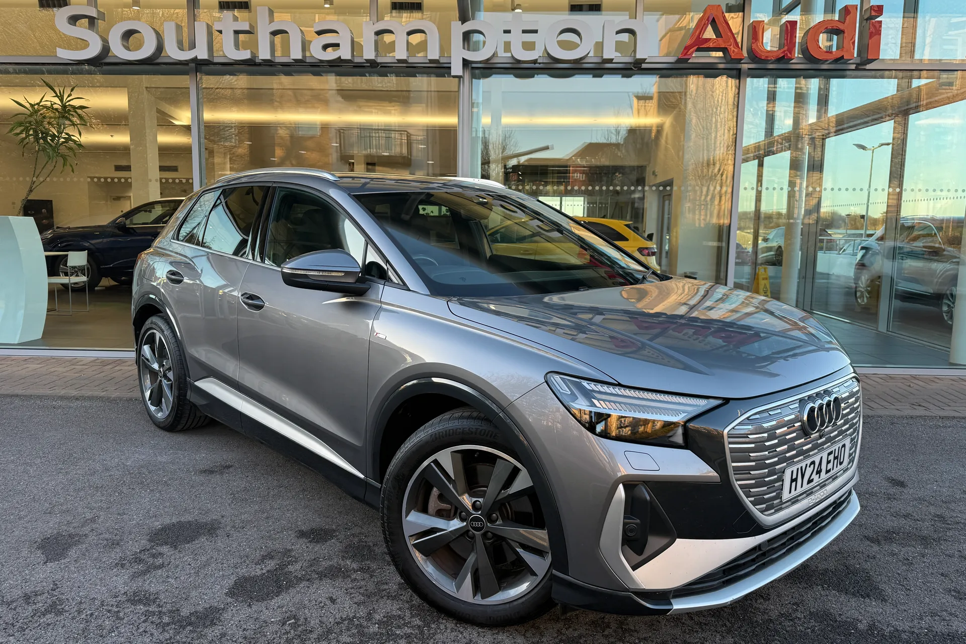 Audi Q4 thumbnail image number 64