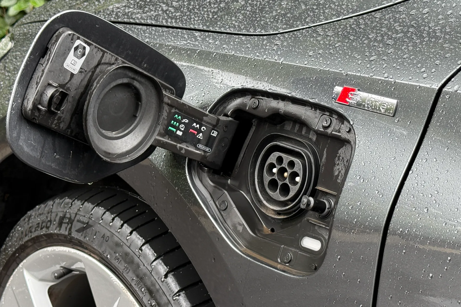 Audi A3 thumbnail image number 24