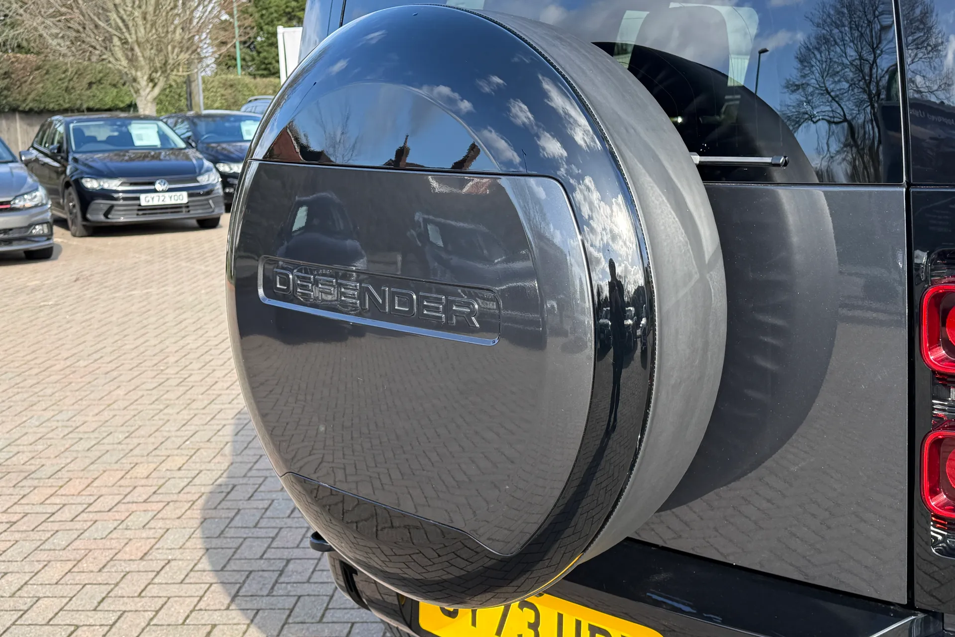 LAND ROVER DEFENDER thumbnail image number 56