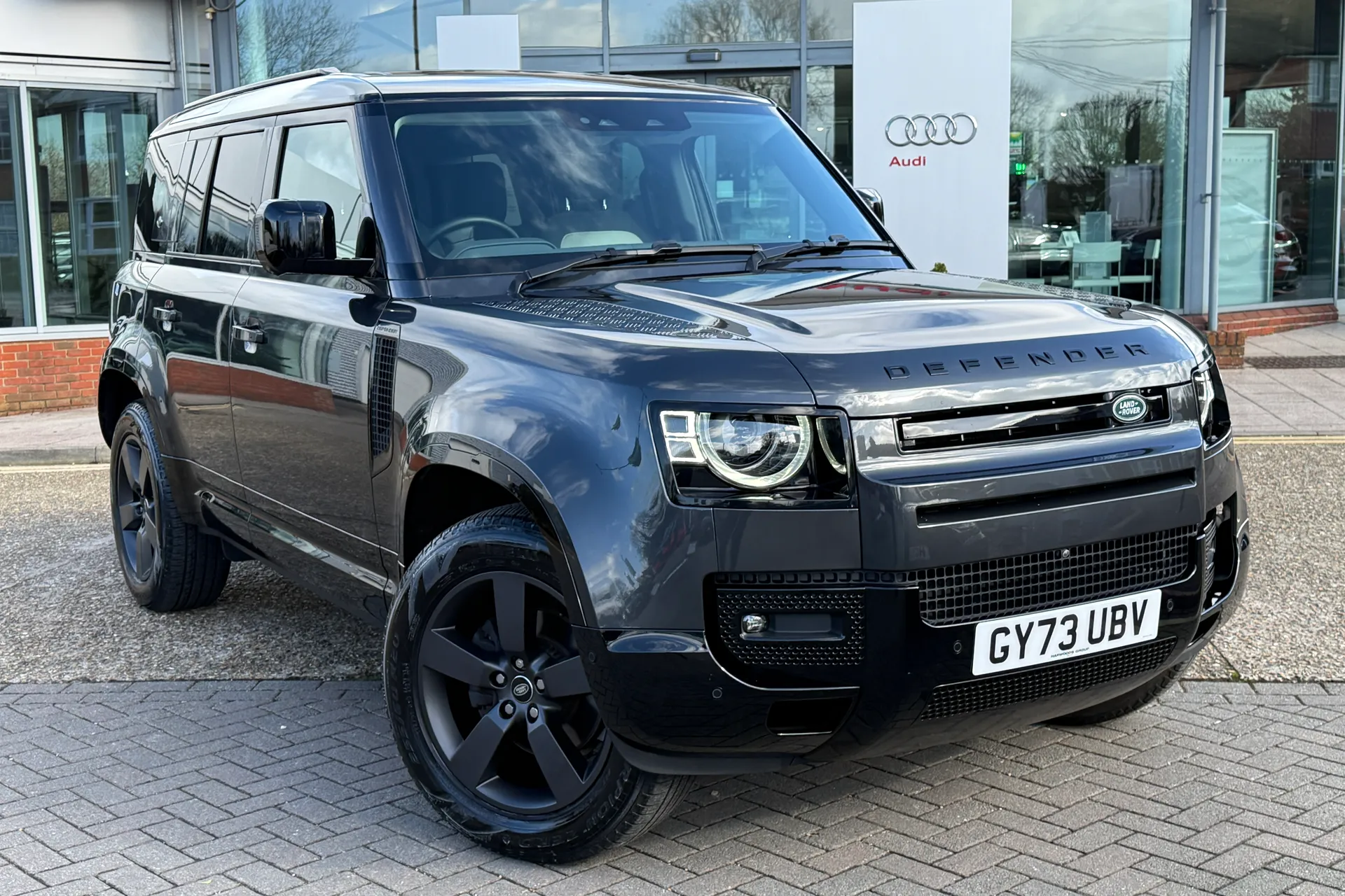 LAND ROVER DEFENDER thumbnail image number 24