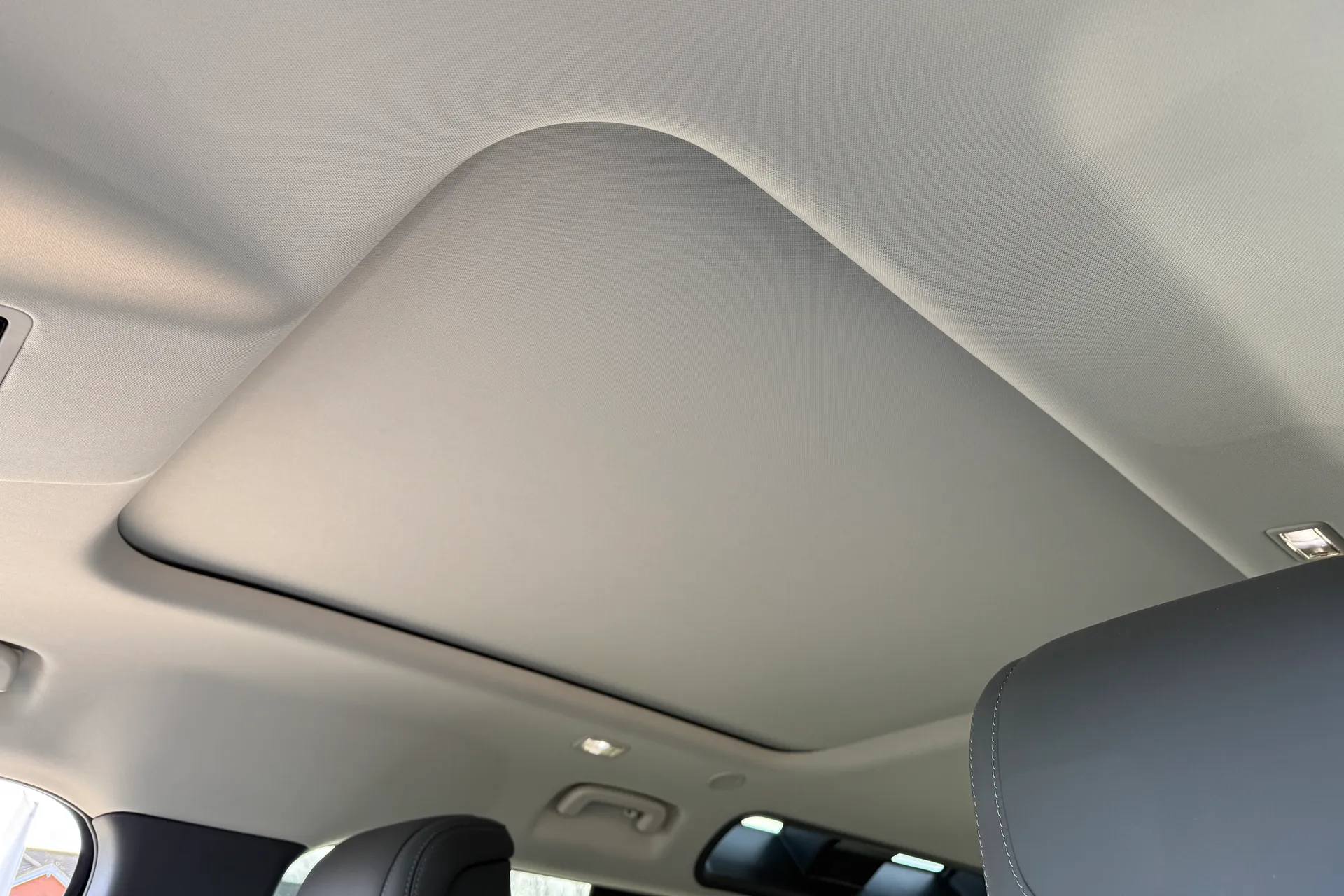 LAND ROVER DEFENDER thumbnail image number 30