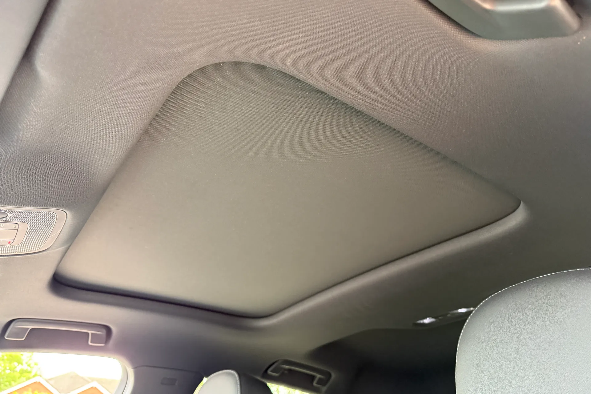 Audi Q3 thumbnail image number 36