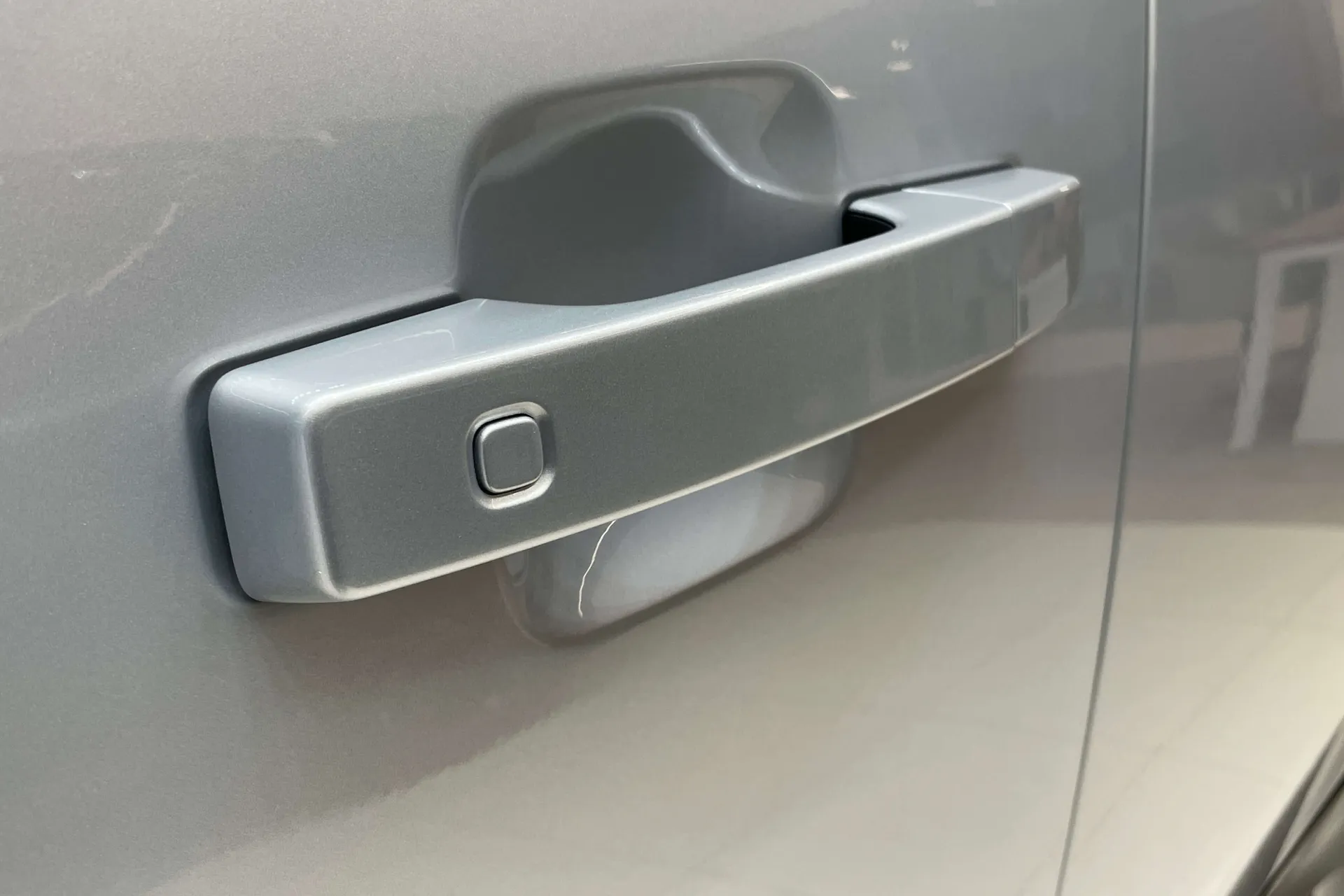 LAND ROVER Defender 110 thumbnail image number 28