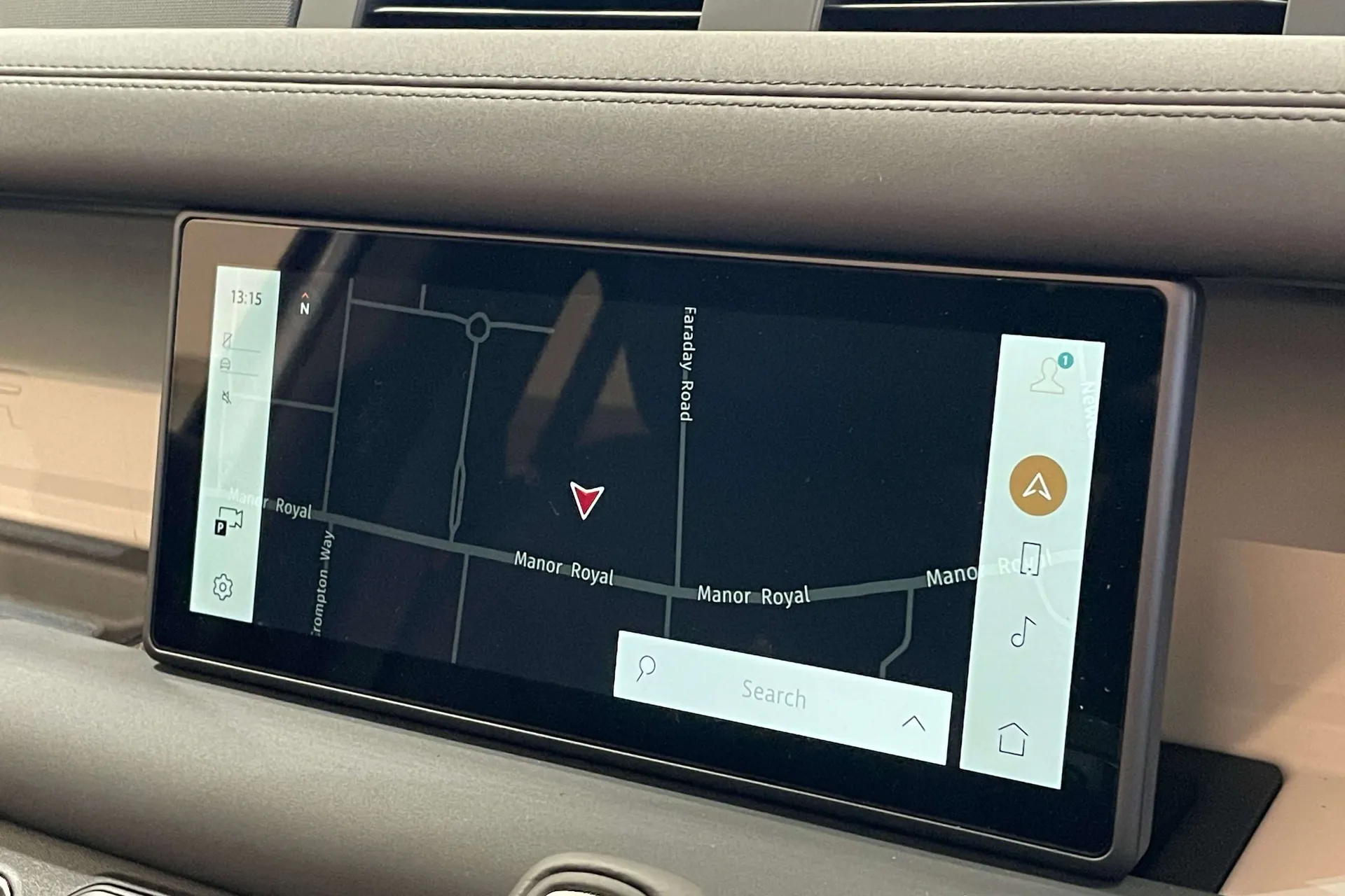 LAND ROVER Defender 110 thumbnail image number 5