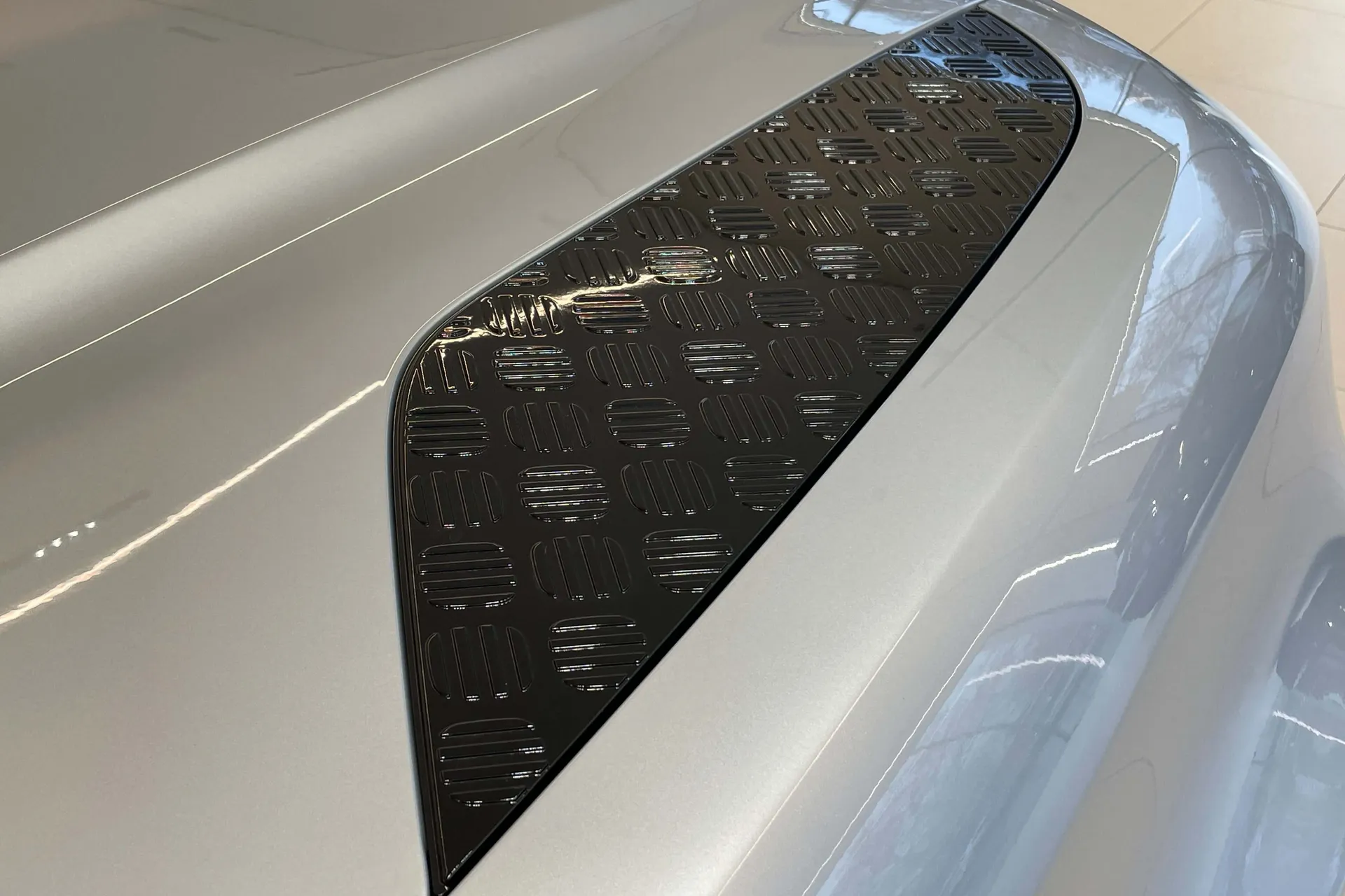 LAND ROVER Defender 110 thumbnail image number 38