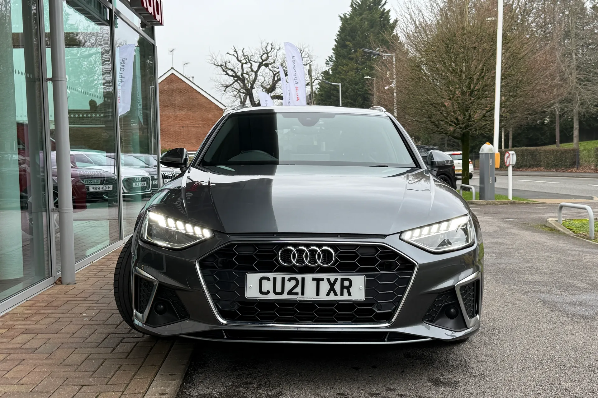 Audi A4 thumbnail image number 65