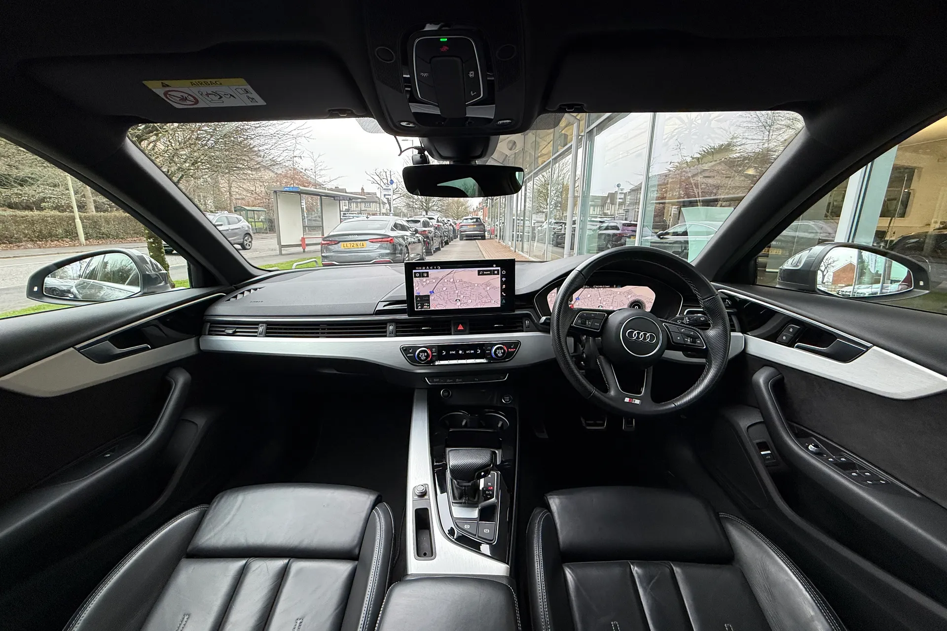 Audi A4 thumbnail image number 3