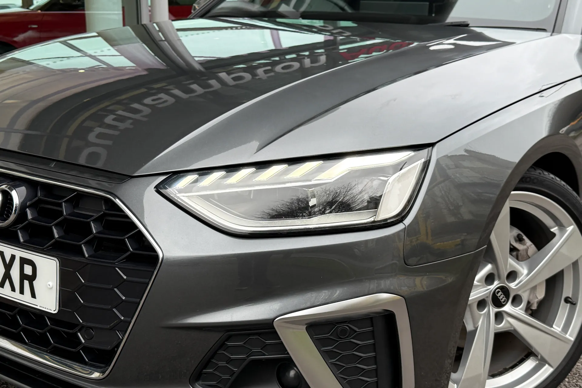 Audi A4 thumbnail image number 63