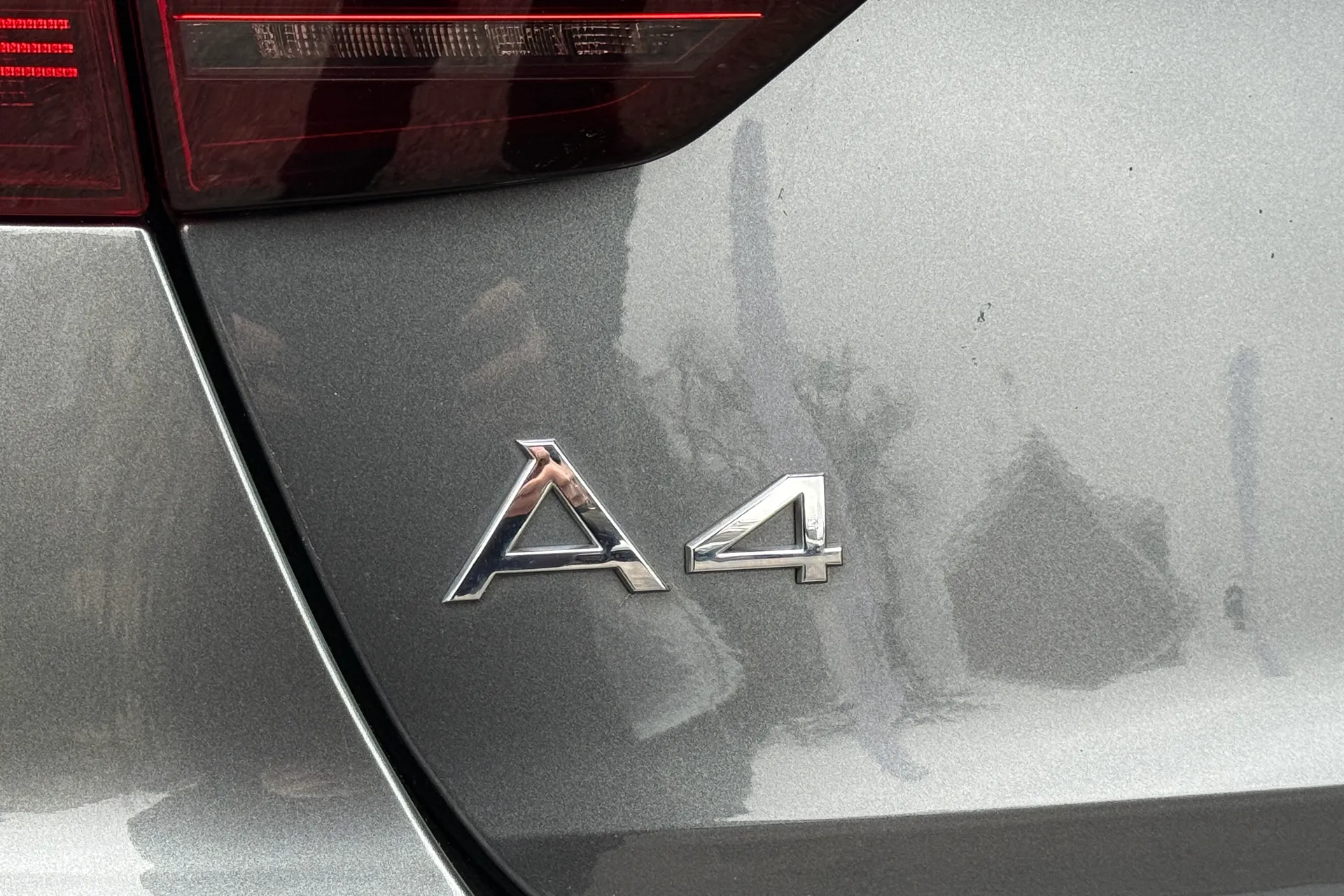 Audi A4 thumbnail image number 53