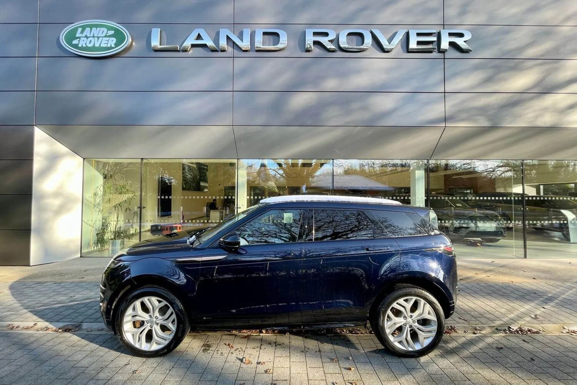 LAND ROVER RANGE ROVER EVOQUE thumbnail image number 35
