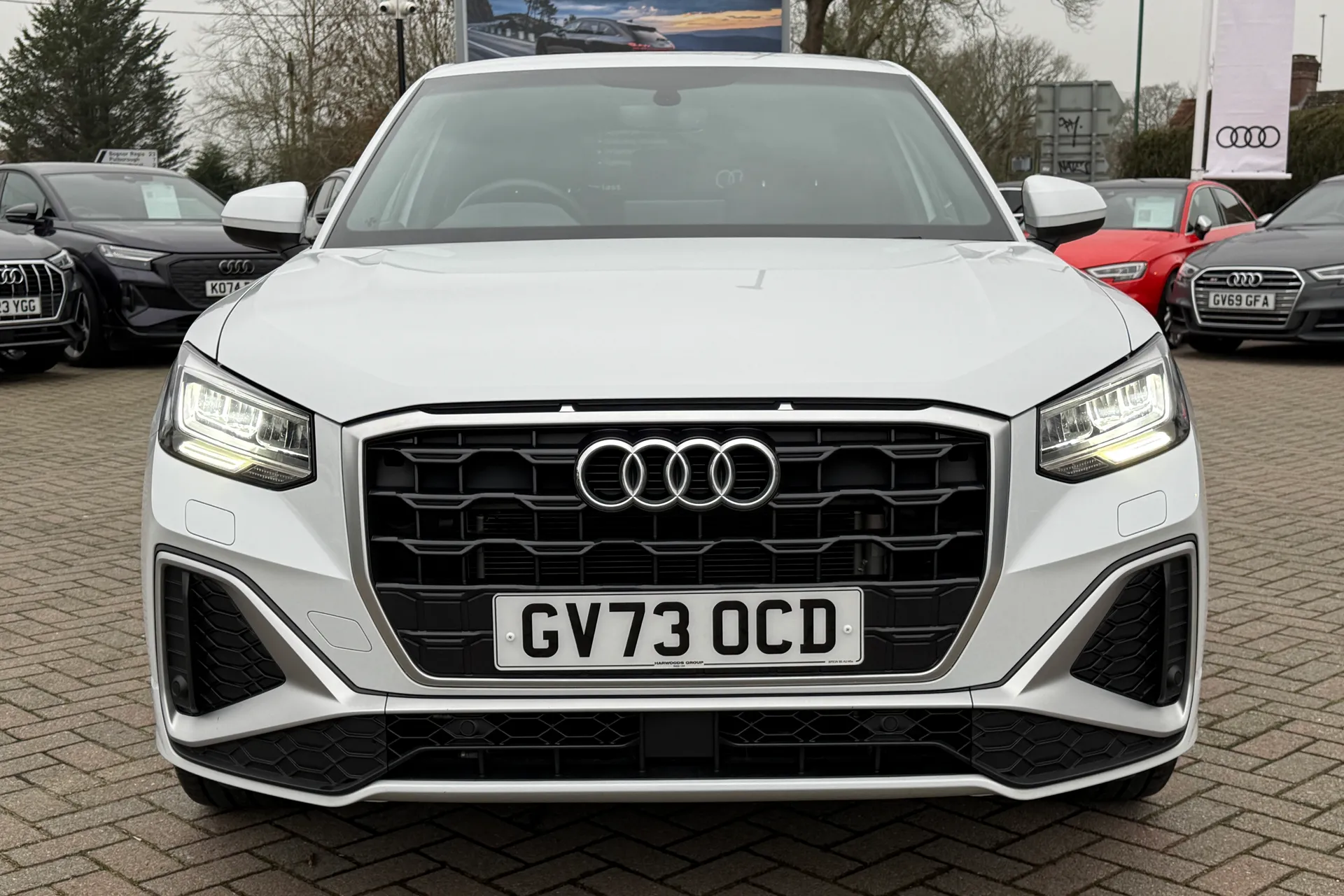 Audi Q2 thumbnail image number 21