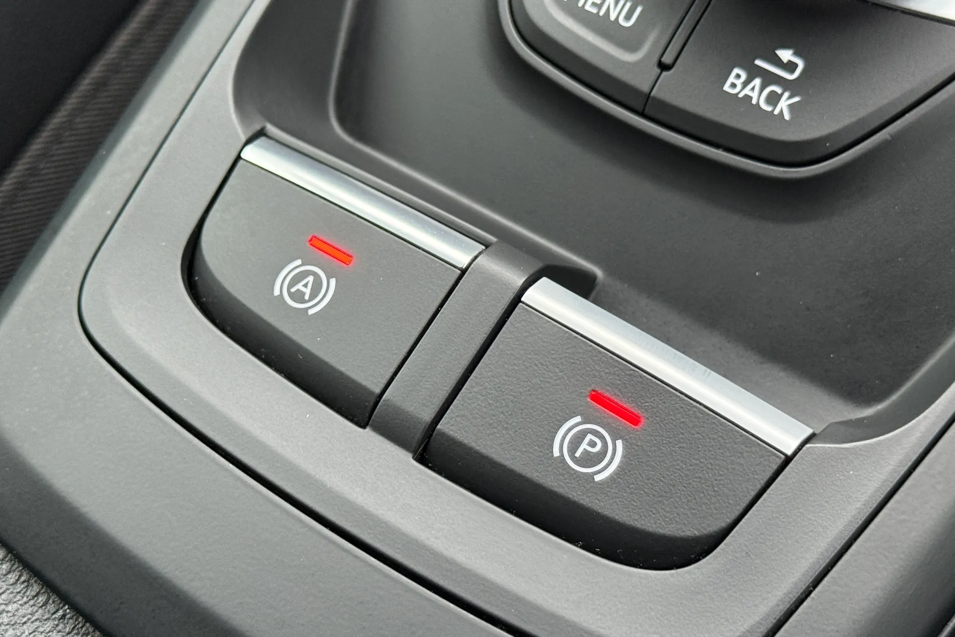 Audi Q2 thumbnail image number 37