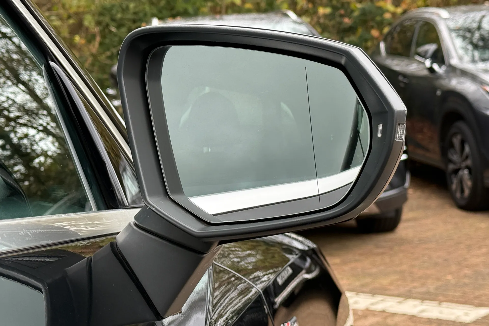 Audi Q3 thumbnail image number 49