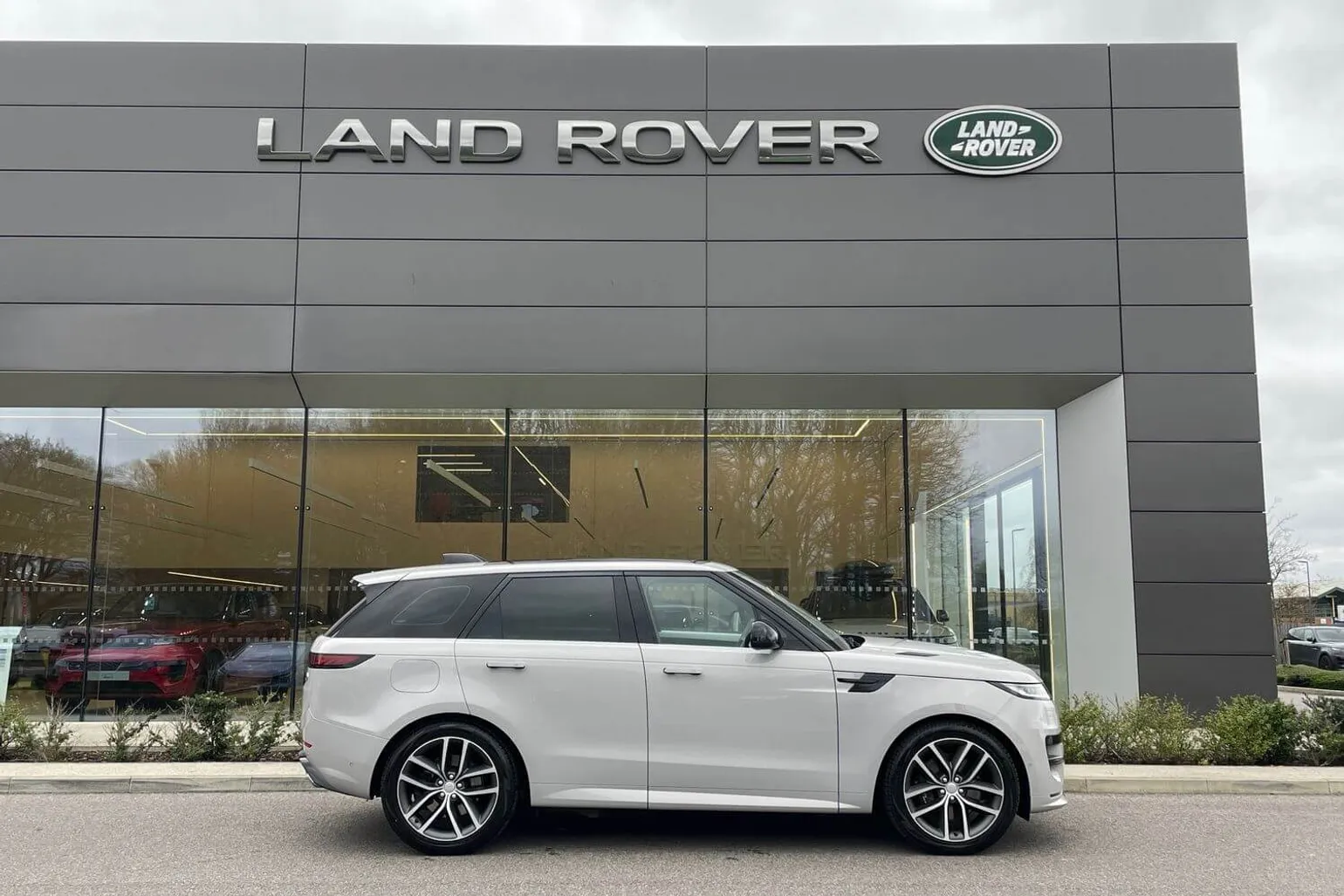 Used 2023 LAND ROVER RANGE ROVER SPORT Autobiography GX73UOW Harwoods Land Rover, Crawley