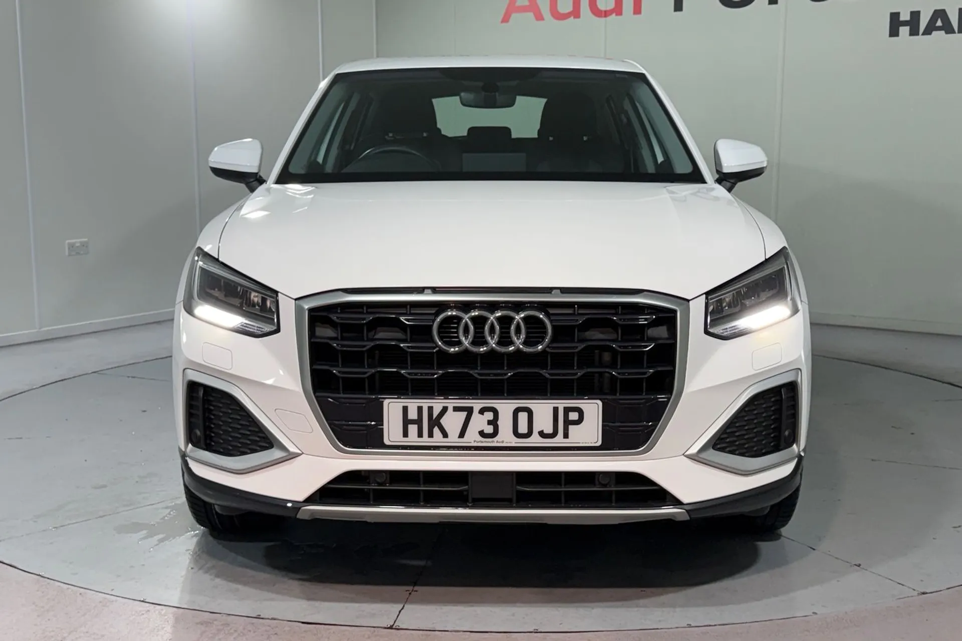Audi Q2 thumbnail image number 11