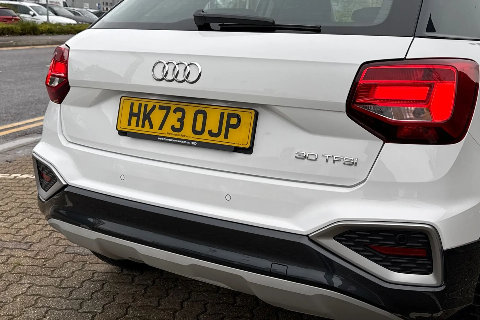 Audi Q2 thumbnail image number 16