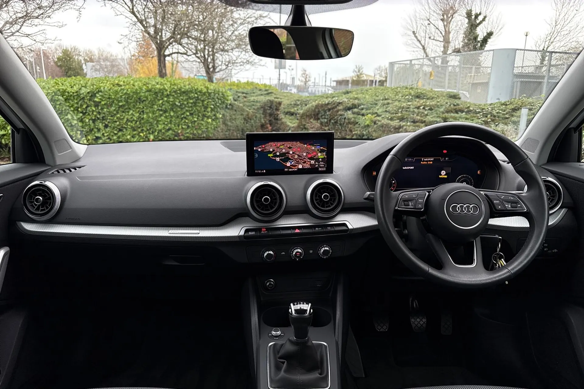 Audi Q2 thumbnail image number 3