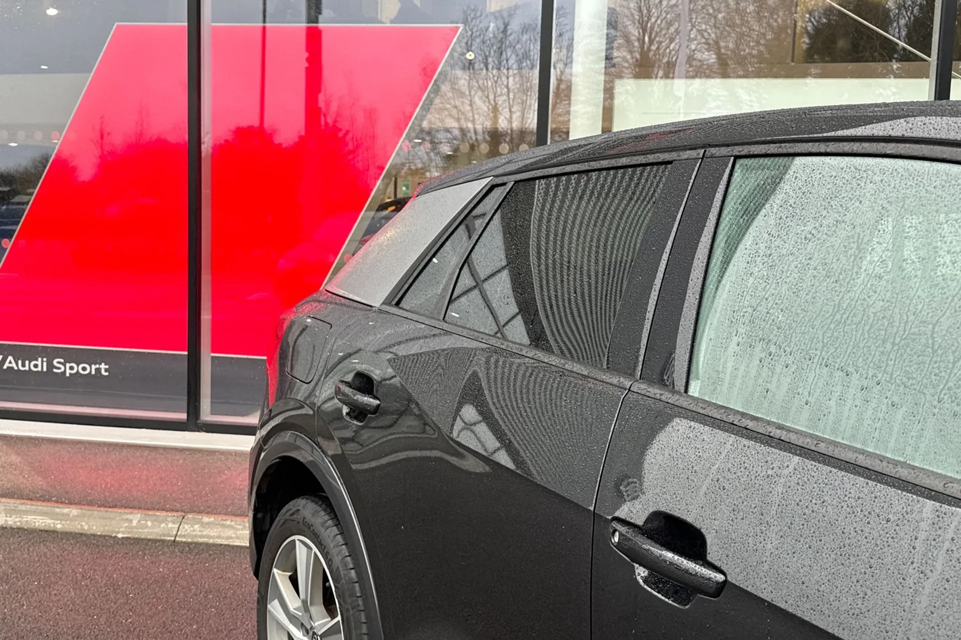 Audi Q2 thumbnail image number 24