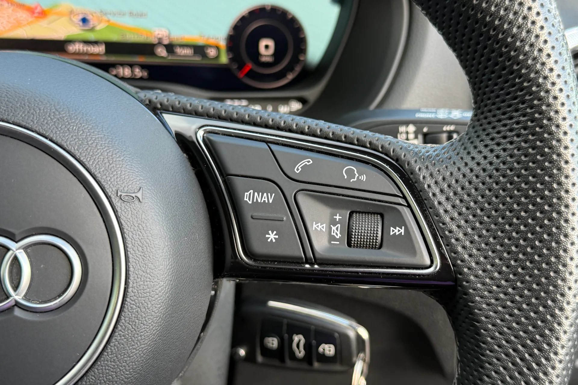 Audi Q2 thumbnail image number 51
