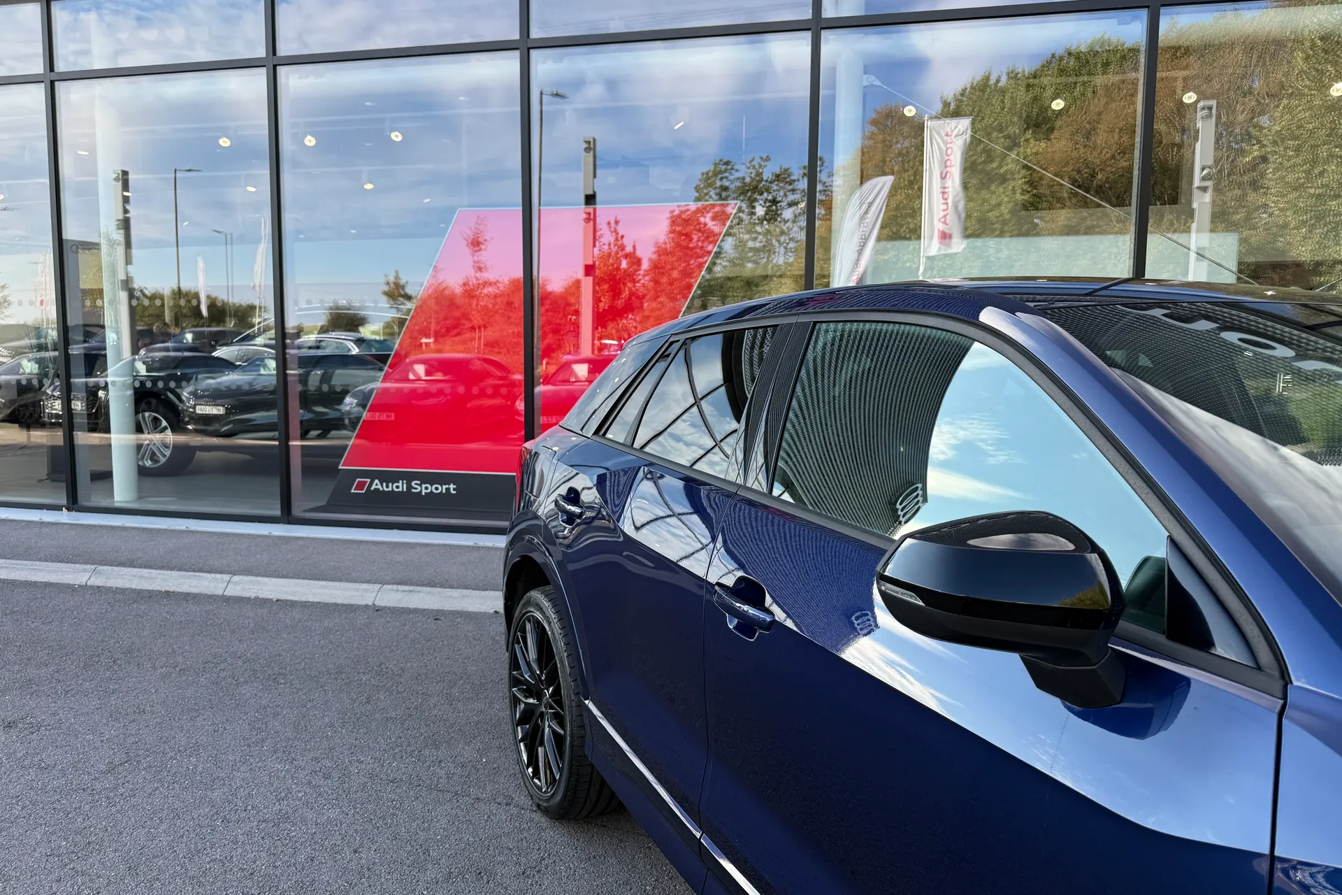 Audi Q2 thumbnail image number 15