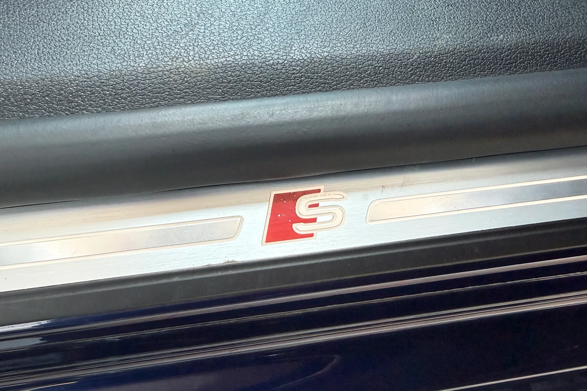 Audi A5 thumbnail image number 39