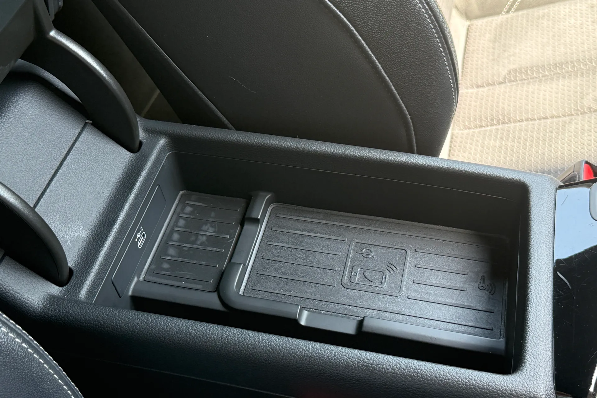 Audi A5 thumbnail image number 37