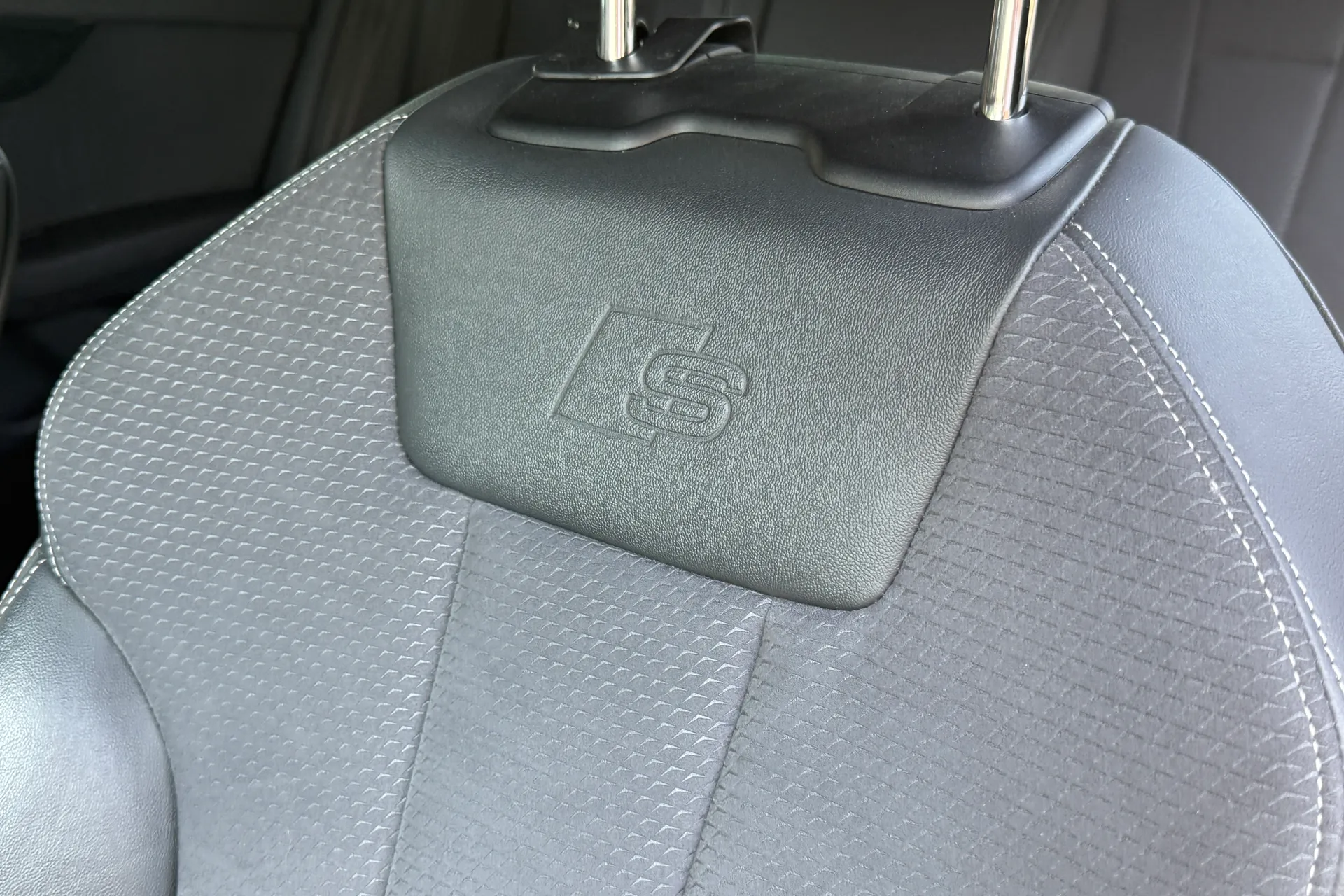 Audi A5 thumbnail image number 63