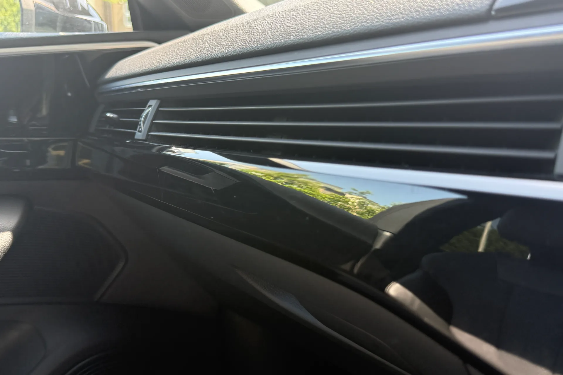 Audi A5 thumbnail image number 38