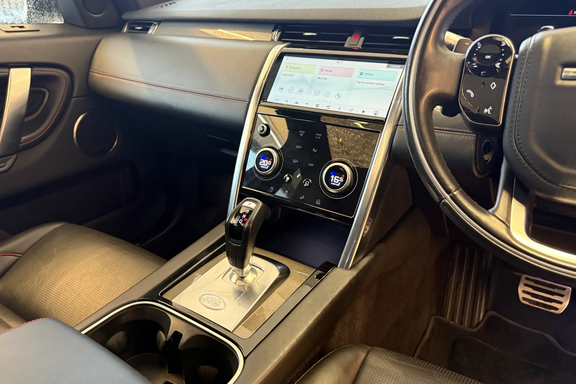 LAND ROVER DISCOVERY SPORT thumbnail image number 19