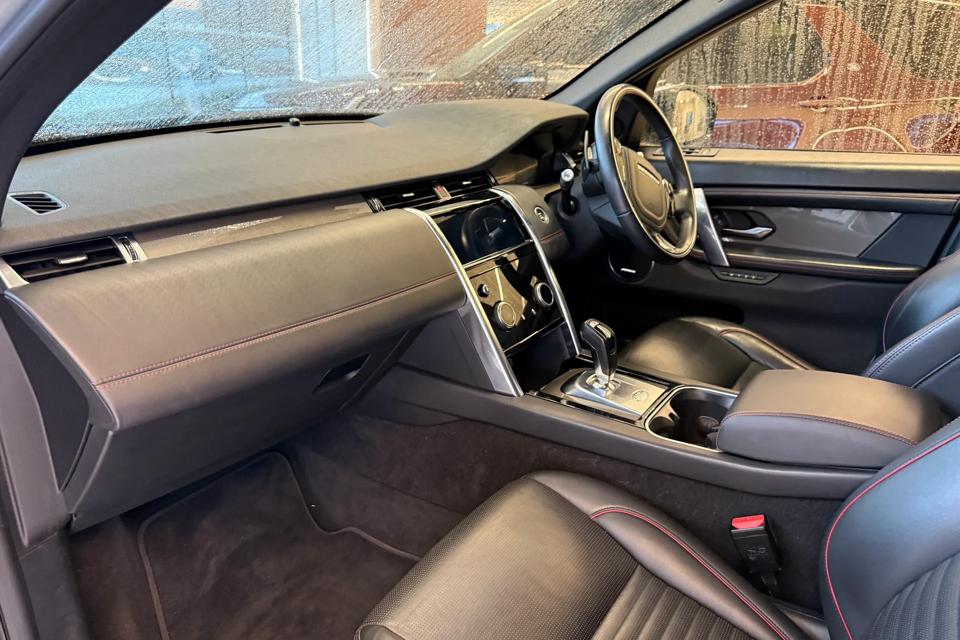 LAND ROVER DISCOVERY SPORT thumbnail image number 52