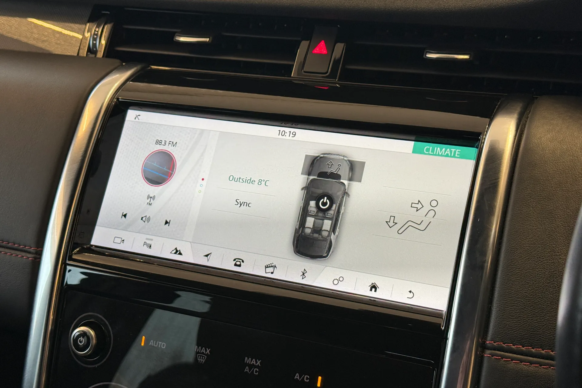 LAND ROVER DISCOVERY SPORT thumbnail image number 17