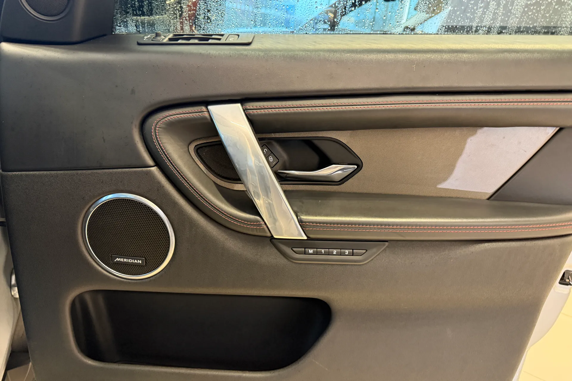 LAND ROVER DISCOVERY SPORT thumbnail image number 55