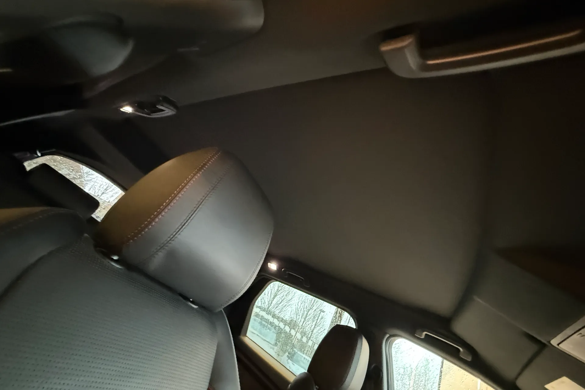 LAND ROVER DISCOVERY SPORT thumbnail image number 35