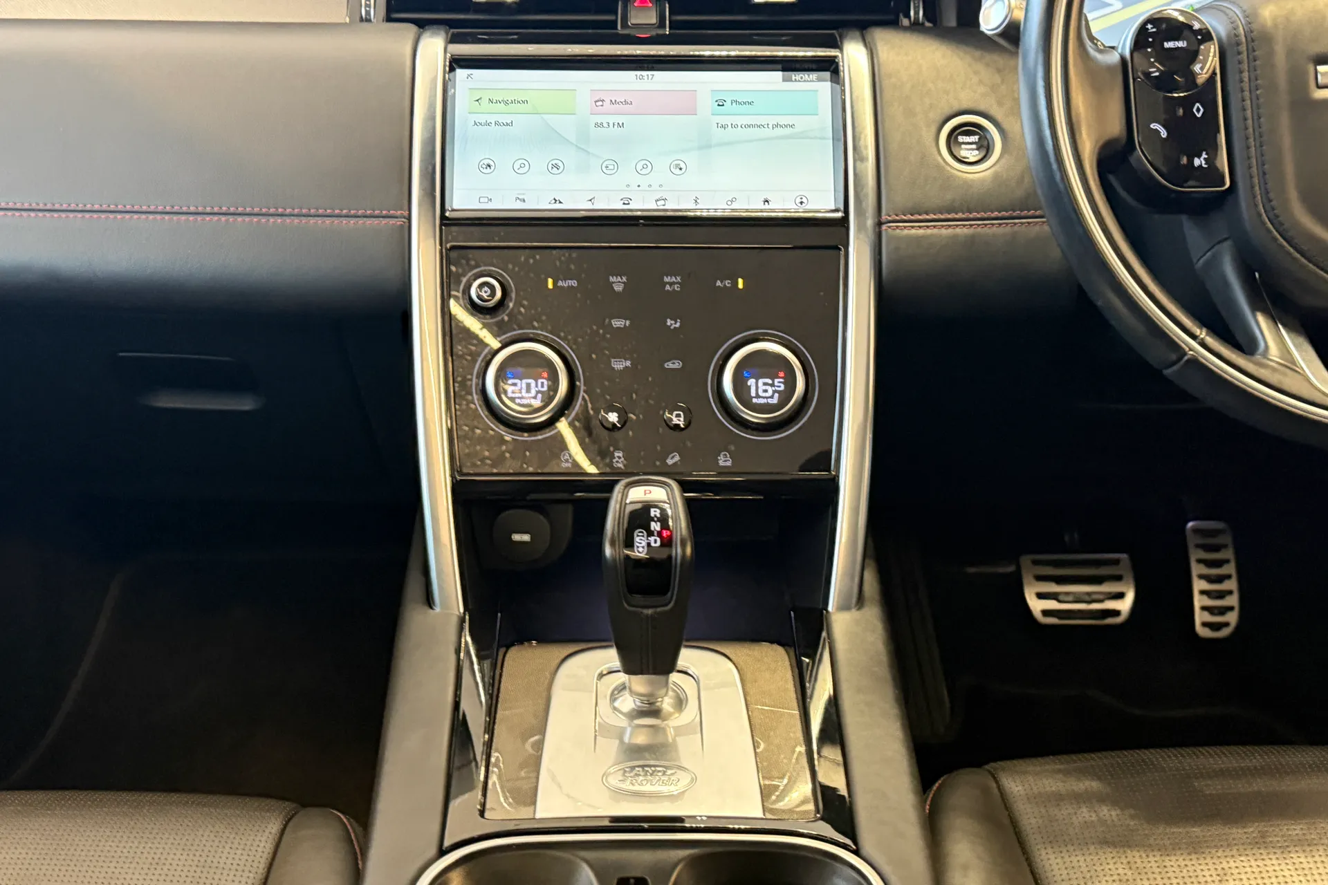 LAND ROVER DISCOVERY SPORT thumbnail image number 15